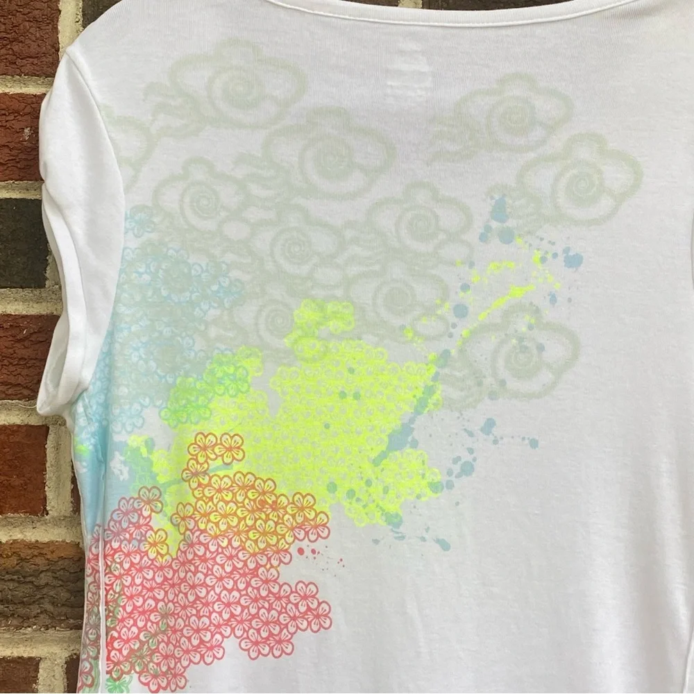 Nike Abstract Graphic Baby Tee Shirt Womens Size XL White Puff Cap Sleeve